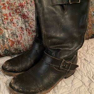 Free Bird Crosby Manufacture distressed leather boots Size 9